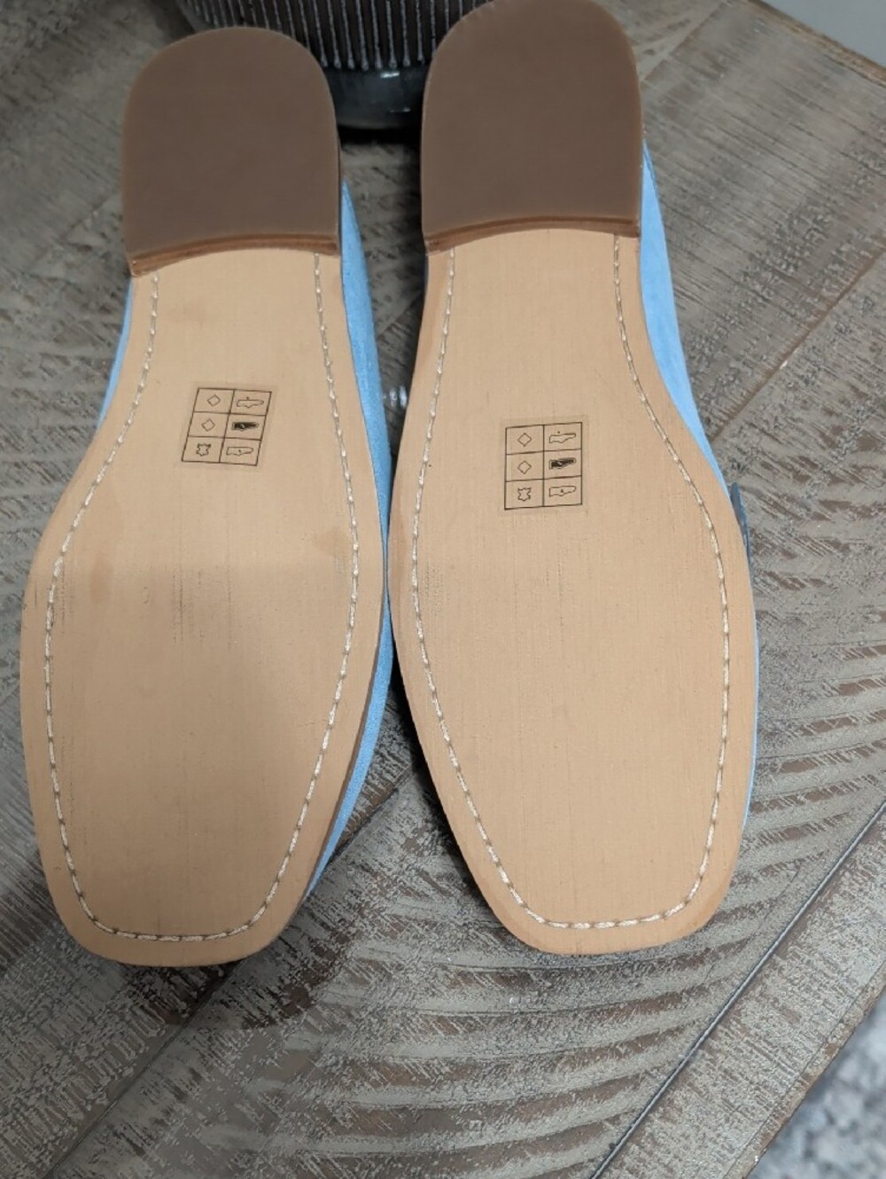 Donald J. Pliner Bryant Suede Leather Loafers NWOB - Picture 5 of 5
